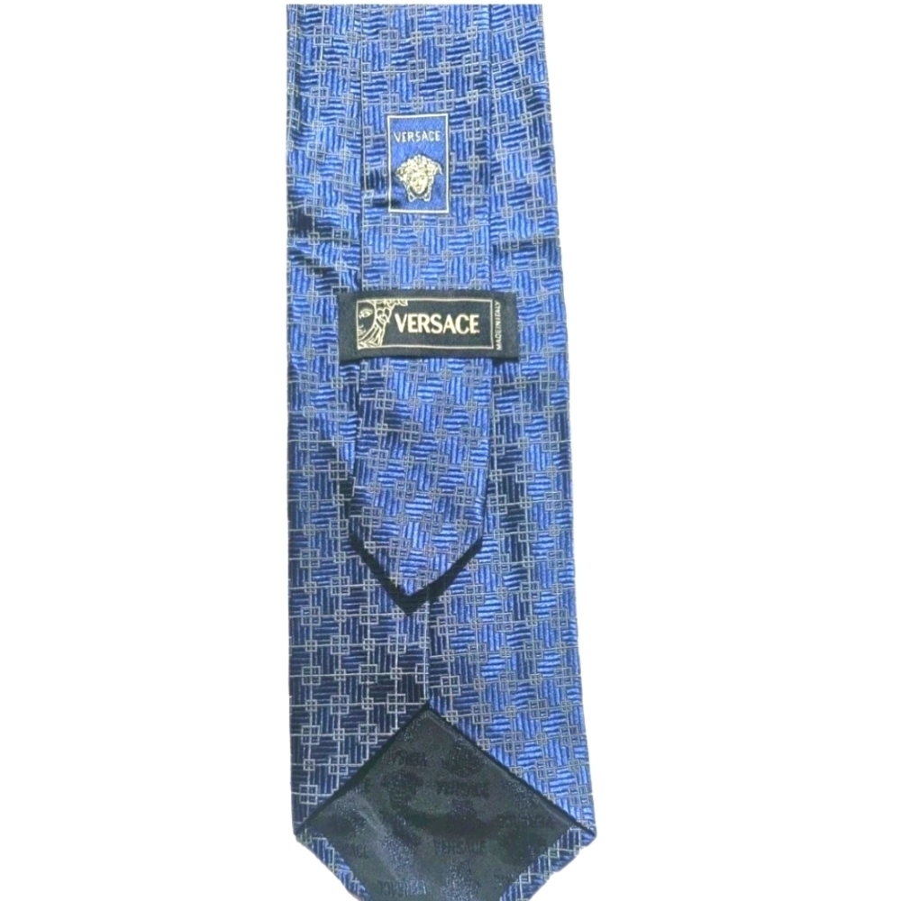 VERSACE 100% Silk Tie Blue Geometric Made In Italy Excellent Condition